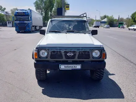 Nissan Patrol 1992 года за 3 500 000 тг. в Алматы