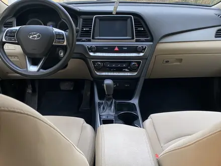 Hyundai Sonata 2018 годаүшін6 100 000 тг. в Актау – фото 13