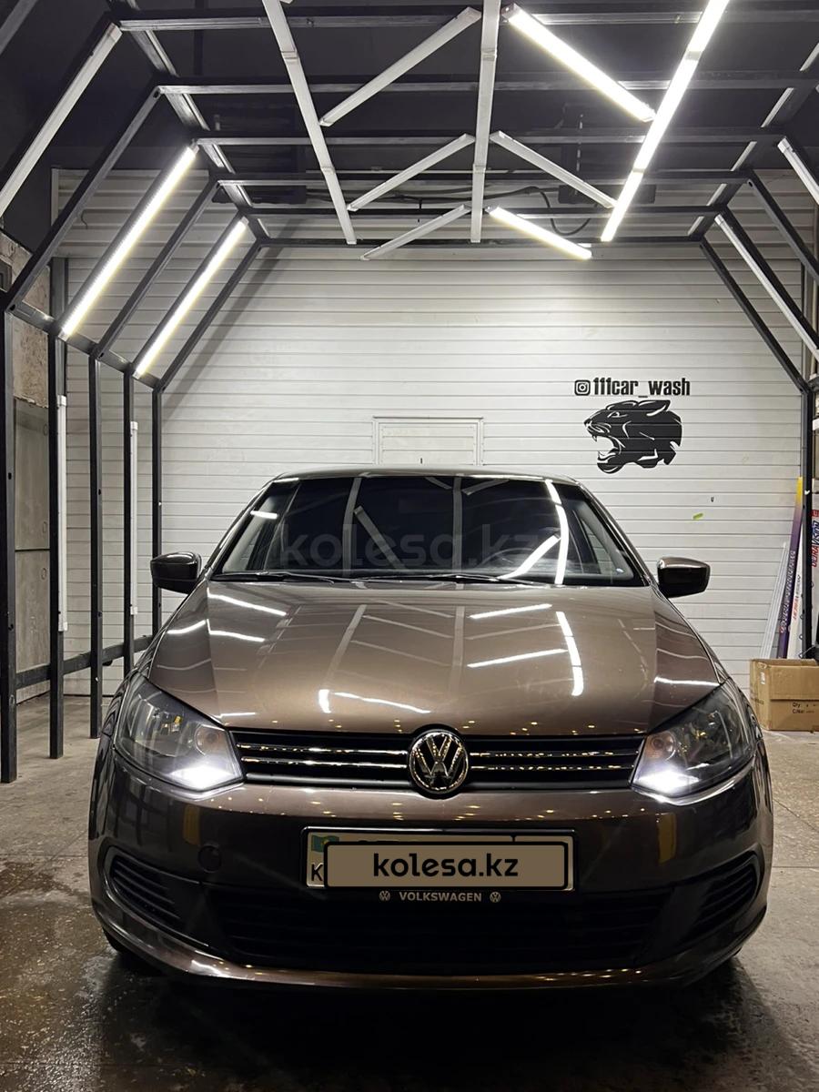 Volkswagen Polo 2015 г.