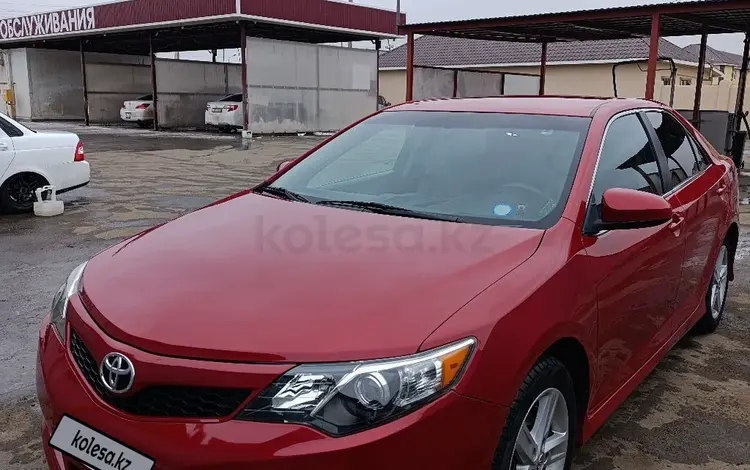 Toyota Camry 2013 годаүшін5 500 000 тг. в Атырау