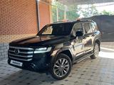 Toyota Land Cruiser 2025 года за 63 500 000 тг. в Кызылорда – фото 2