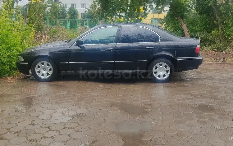 BMW 523 1997 годаfor2 300 000 тг. в Астана