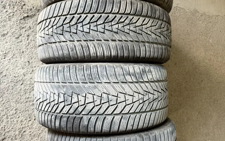 Шины Hankook 245/40 R19, 275/35 R19 за 400 000 тг. в Астана