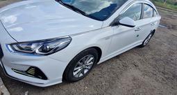 Hyundai Sonata 2017 года за 8 500 000 тг. в Астана