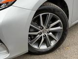 Lexus ES 300h 2016 года за 12 800 000 тг. в Алматы – фото 4
