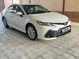 Toyota Camry 2023 годаүшін17 600 000 тг. в Шымкент – фото 2