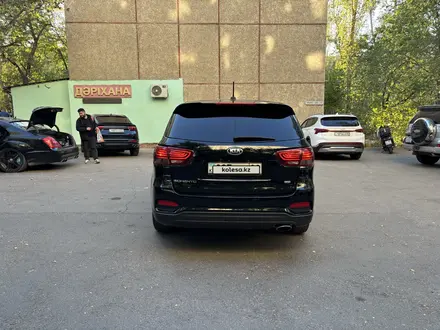 Kia Sorento 2018 года за 11 500 000 тг. в Алматы – фото 7