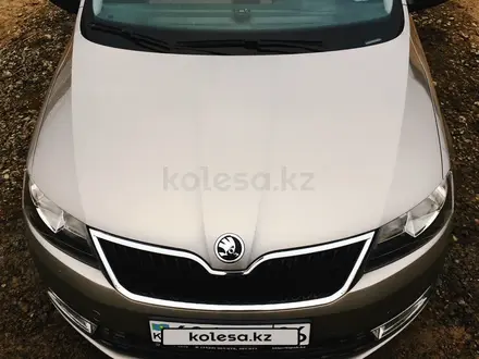 Skoda Rapid 2014 года за 4 399 990 тг. в Атырау – фото 2