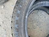 Одна зимняя шина 255/40/18 255/40R18 Maxxis за 25 000 тг. в Алматы – фото 3