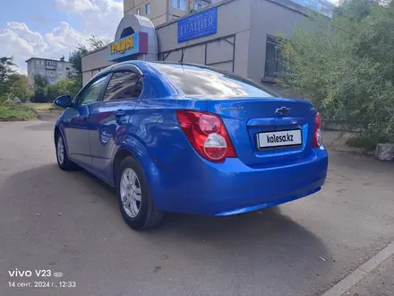 Chevrolet Aveo 2015 года за 3 400 000 тг. в Астана – фото 3