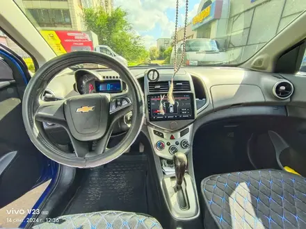Chevrolet Aveo 2015 года за 3 400 000 тг. в Астана – фото 4