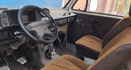 Volkswagen Transporter 1986 года за 1 800 000 тг. в Семей – фото 4