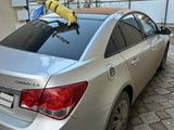 Chevrolet Cruze 2012 годаүшін2 600 000 тг. в Уральск – фото 3