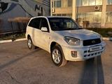 Toyota RAV4 2001 года за 3 200 000 тг. в Астана