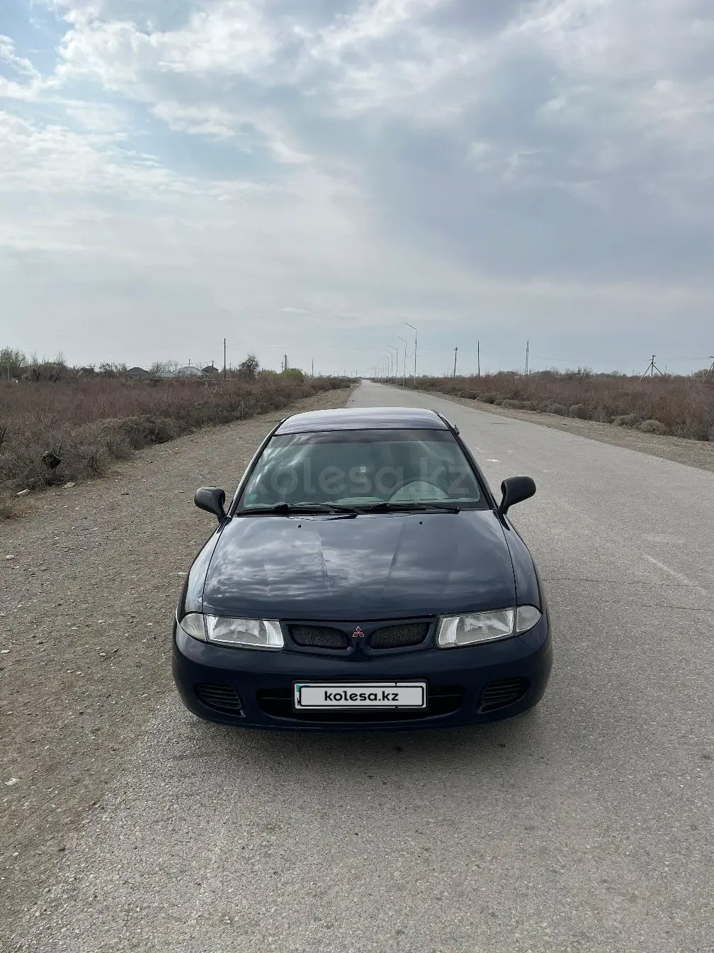 Mitsubishi Carisma, 1997