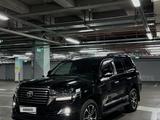 Toyota Land Cruiser 2016 годаүшін28 500 000 тг. в Алматы