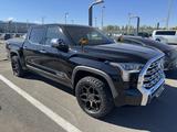 Toyota Tundra 2023 годаfor55 000 000 тг. в Астана – фото 2