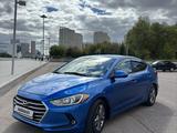 Hyundai Elantra 2018 годаүшін6 800 000 тг. в Астана