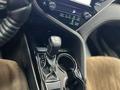 Toyota Camry 2020 годаүшін11 290 000 тг. в Атырау – фото 8