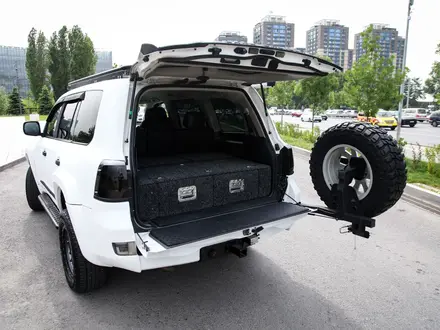Toyota Land Cruiser 2011 года за 18 500 000 тг. в Караганда – фото 3