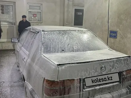 Volkswagen Vento 1993 года за 1 150 000 тг. в Кызылорда – фото 7
