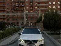 Mercedes-Benz E 200 2014 годаfor13 000 000 тг. в Актау