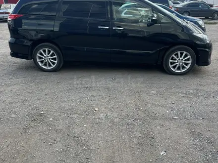 Toyota Estima 2009 года за 7 900 000 тг. в Караганда