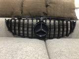 Решётка радиатора Mercedes E-class, W213 GT Black AMG за 70 000 тг. в Алматы