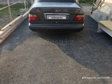 Mercedes-Benz E 280 1995 года за 2 200 000 тг. в Шымкент – фото 3