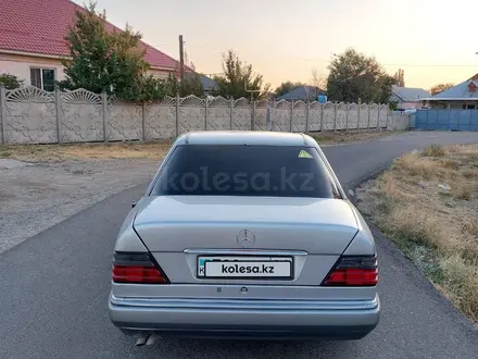 Mercedes-Benz E 280 1995 года за 3 500 000 тг. в Шымкент – фото 7