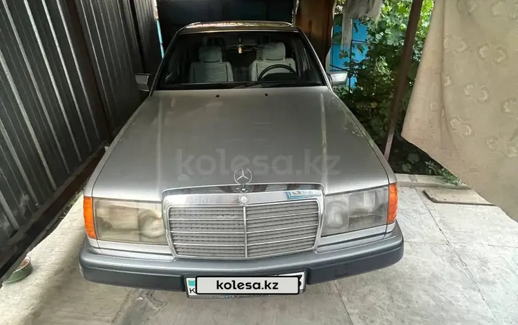 Mercedes-Benz E 200 1991 годаүшін2 000 000 тг. в Талдыкорган