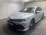 Toyota Camry Luxe 2024 года за 18 100 000 тг. в Алматы