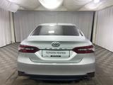 Toyota Camry Luxe 2024 годаүшін18 100 000 тг. в Алматы – фото 4