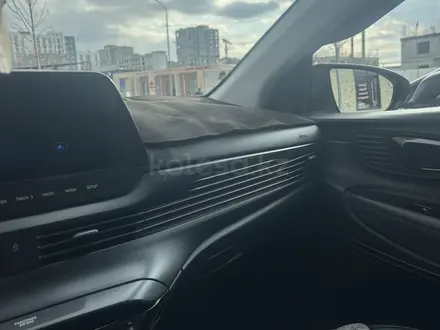 Hyundai Bayon 2023 года за 8 200 000 тг. в Алматы – фото 2