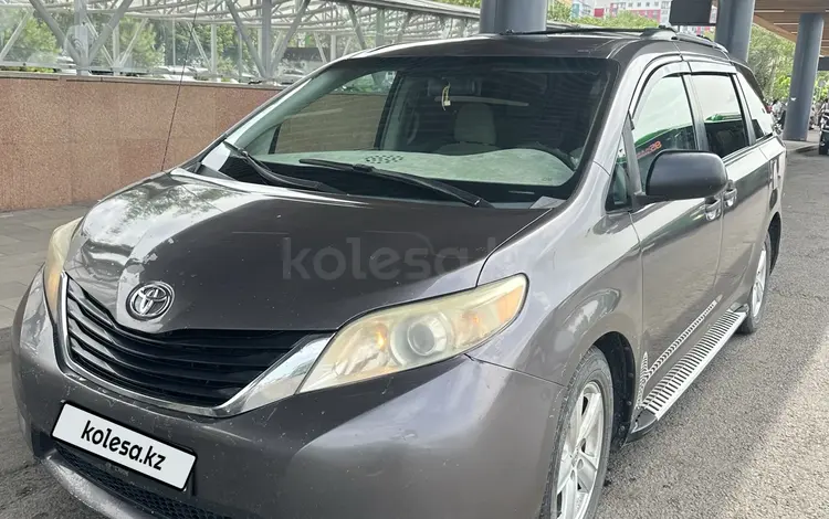 Toyota Sienna 2010 года за 8 500 000 тг. в Алматы