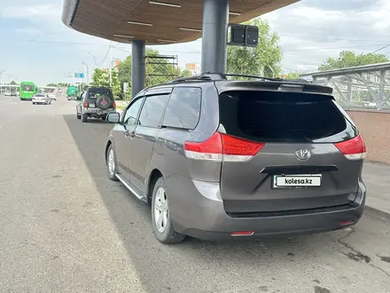 Toyota Sienna 2010 года за 8 500 000 тг. в Алматы – фото 5
