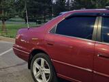 Toyota Camry 1999 годаүшін4 100 000 тг. в Талдыкорган – фото 3