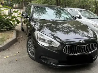 Kia Quoris, 2013