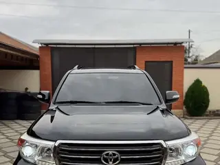 Toyota Land Cruiser, 2012
