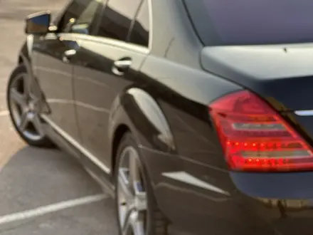 Mercedes-Benz S 550 2006 года за 7 500 000 тг. в Алматы – фото 11