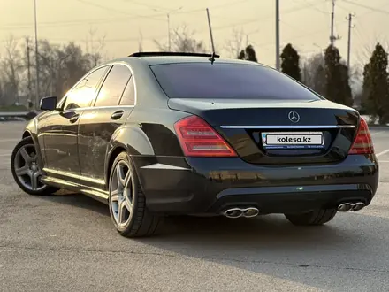 Mercedes-Benz S 550 2006 года за 7 500 000 тг. в Алматы – фото 13