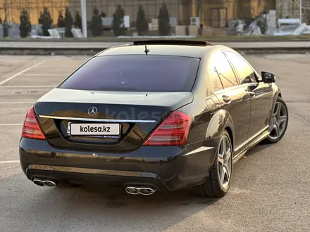Mercedes-Benz S 550 2006 года за 7 500 000 тг. в Алматы – фото 12