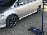 Toyota Ipsum 2002 года за 4 200 000 тг. в Петропавловск