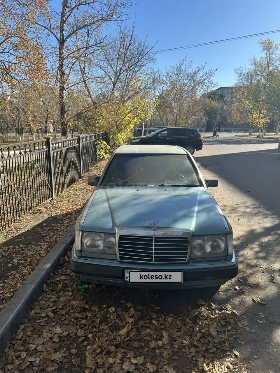 Mercedes-Benz E-Class, 1992