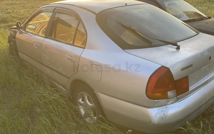 Mitsubishi Carisma 1998 года за 290 000 тг. в Уральск