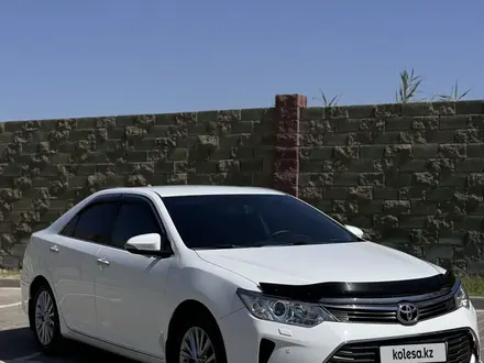 Toyota Camry 2015 года за 11 900 000 тг. в Шымкент