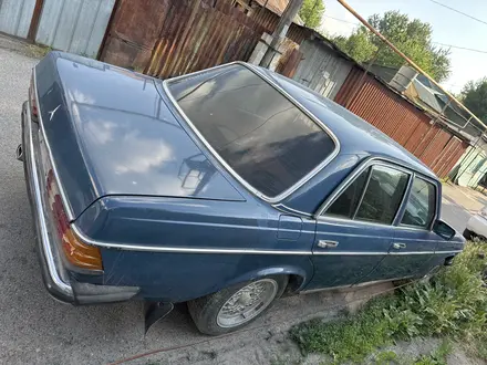 Mercedes-Benz E 250 1981 года за 1 100 000 тг. в Алматы – фото 4