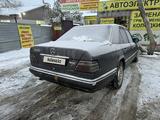 Mercedes-Benz E 200 1995 годаүшін1 400 000 тг. в Алматы – фото 2