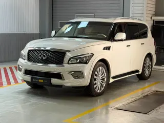 Infiniti QX80