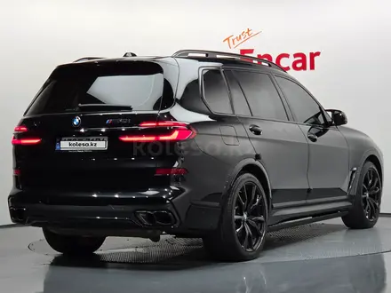BMW X7 M60i 2023 года за 55 000 000 тг. в Алматы – фото 2